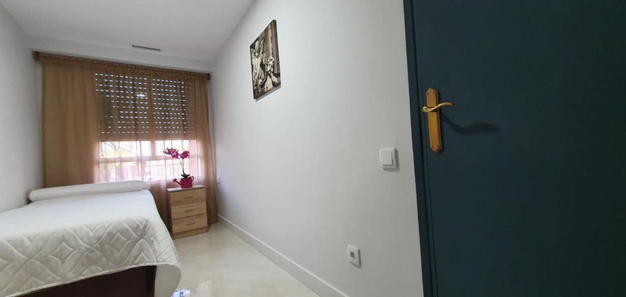 Apartamento ¡Económico y bien ubicado! Castellón de la Plana Exterior foto